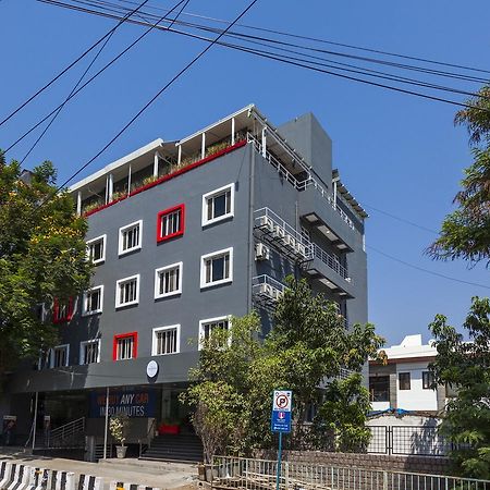 Oyo Townhouse 5 Jubilee Hills Hotel Hyderabad Luaran gambar