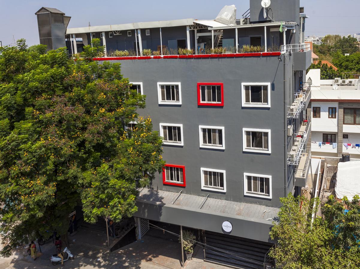 Oyo Townhouse 5 Jubilee Hills Hotel Hyderabad Luaran gambar